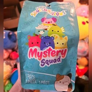 NIB Squishmallows Crossover Series 2 Mystery Blind Bag